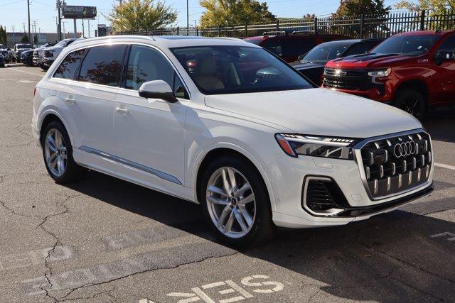 used 2025 Audi Q7 car, priced at $68,955