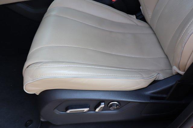 used 2023 Acura MDX car, priced at $47,975