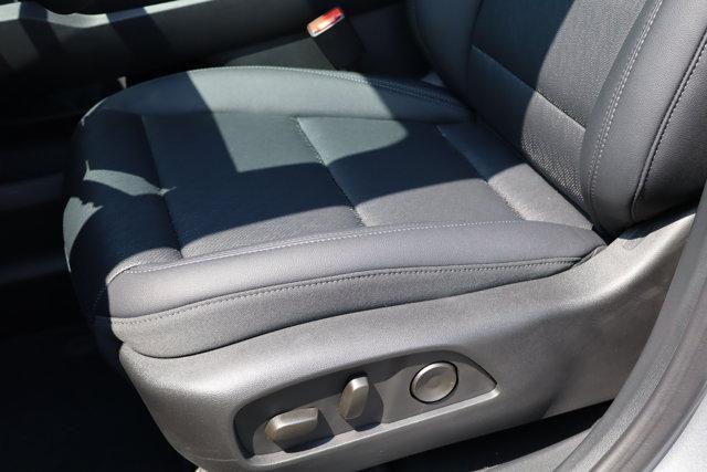 new 2026 Chevrolet Equinox car, priced at $31,490