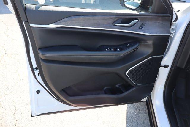 used 2022 Jeep Grand Cherokee car, priced at $26,901
