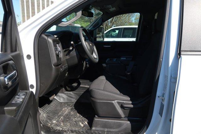 new 2025 Chevrolet Silverado 2500 car, priced at $46,627