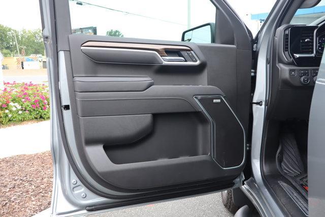 new 2025 Chevrolet Silverado 1500 car, priced at $52,761