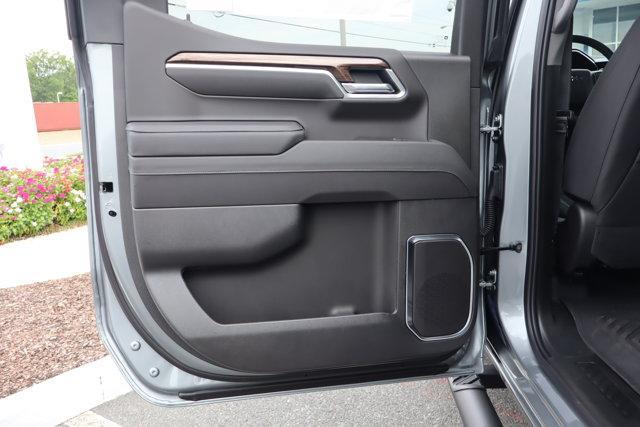 new 2025 Chevrolet Silverado 1500 car, priced at $52,761