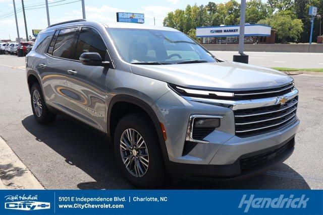 new 2025 Chevrolet Traverse car, priced at $40,141