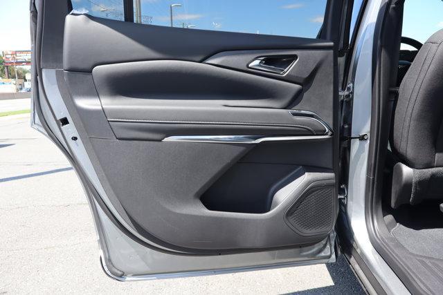 new 2025 Chevrolet Traverse car, priced at $41,141