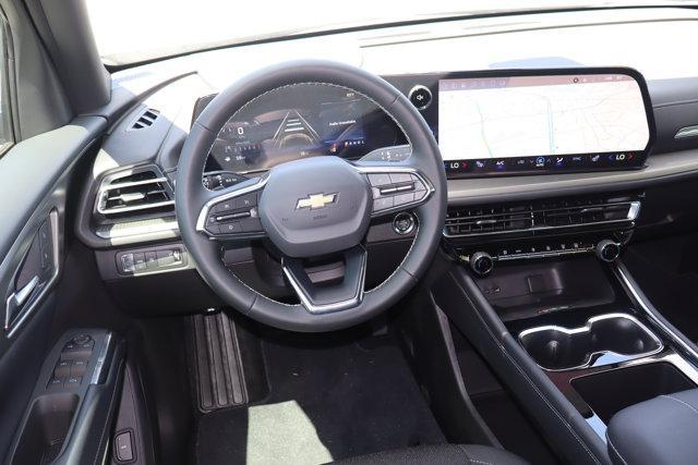 new 2025 Chevrolet Traverse car, priced at $41,141