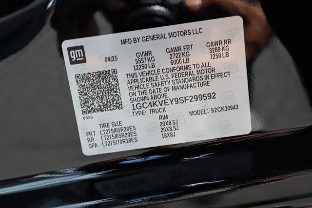 new 2025 Chevrolet Silverado 3500 car, priced at $86,643