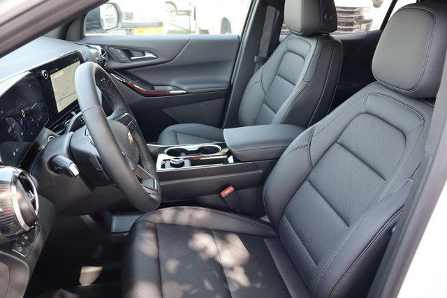 new 2026 Chevrolet Equinox car, priced at $32,045