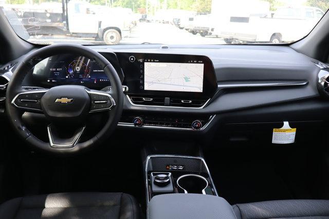 new 2026 Chevrolet Equinox car, priced at $32,045