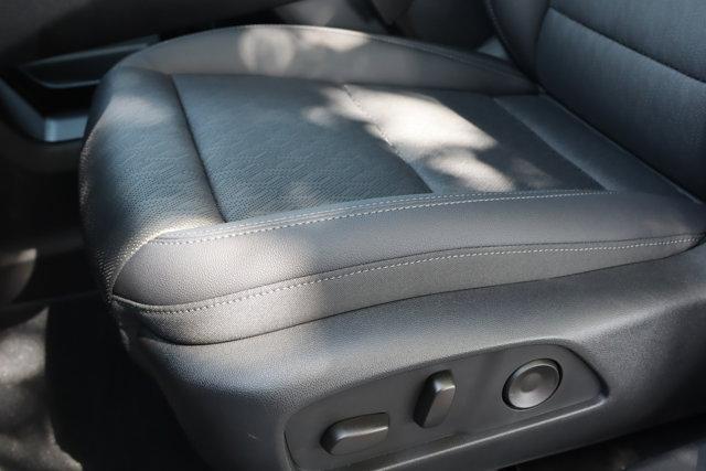 new 2026 Chevrolet Equinox car, priced at $32,045
