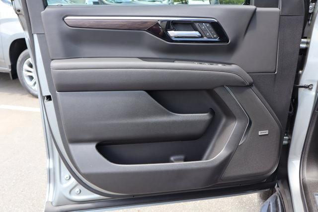 new 2025 Chevrolet Tahoe car, priced at $77,820