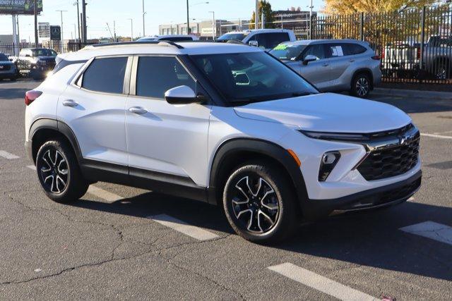 used 2025 Chevrolet TrailBlazer car, priced at $29,969