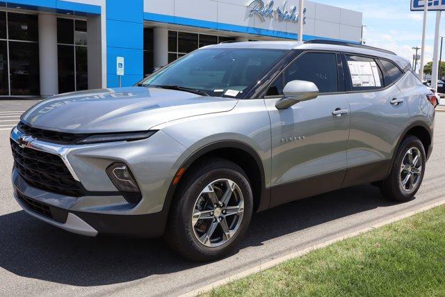 new 2025 Chevrolet Blazer car, priced at $35,139