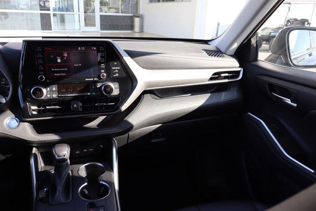 used 2021 Toyota Highlander Hybrid car, priced at $34,533