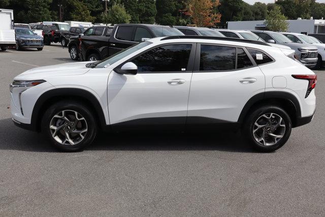 new 2025 Chevrolet Trax car, priced at $24,284