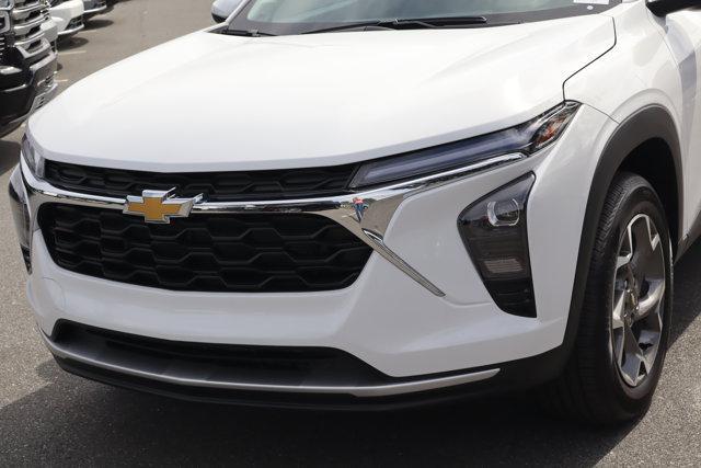 new 2025 Chevrolet Trax car, priced at $24,284