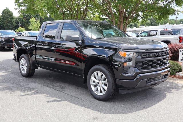 new 2025 Chevrolet Silverado 1500 car, priced at $39,304