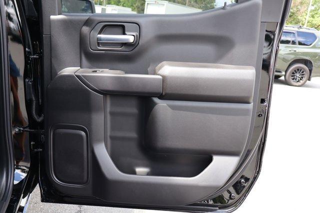 new 2025 Chevrolet Silverado 1500 car, priced at $39,304