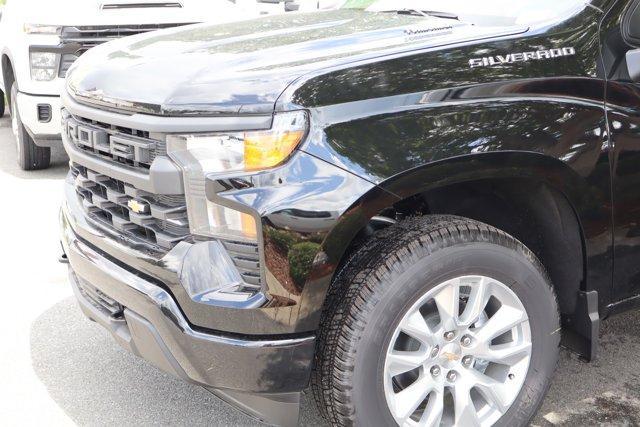 new 2025 Chevrolet Silverado 1500 car, priced at $39,304