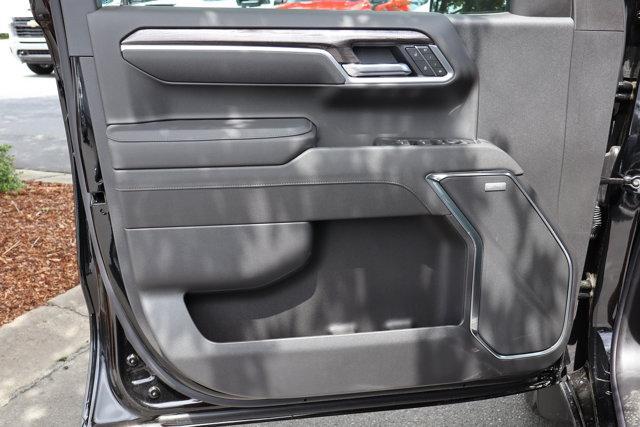 new 2025 Chevrolet Silverado 1500 car, priced at $55,001