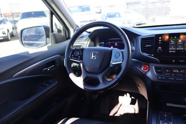 used 2022 Honda Pilot car, priced at $32,925