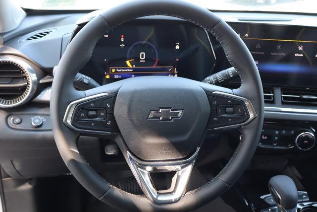 new 2025 Chevrolet Trax car, priced at $25,440