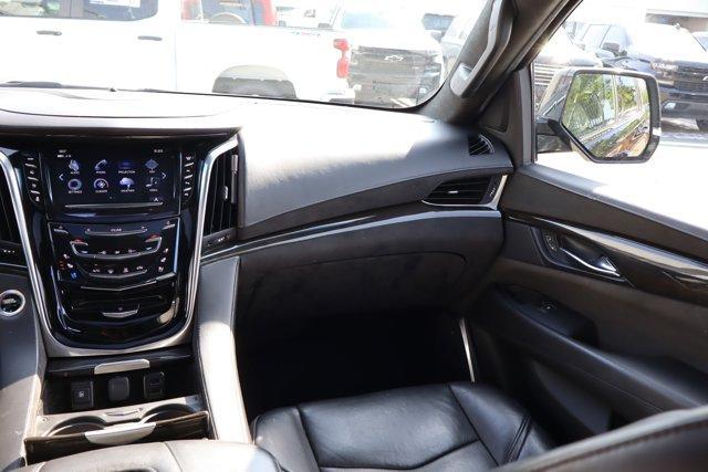 used 2020 Cadillac Escalade ESV car, priced at $36,702