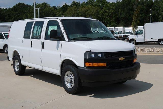 new 2025 Chevrolet Express 2500 car, priced at $45,671
