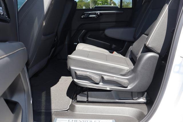 new 2025 Chevrolet Suburban car, priced at $77,590