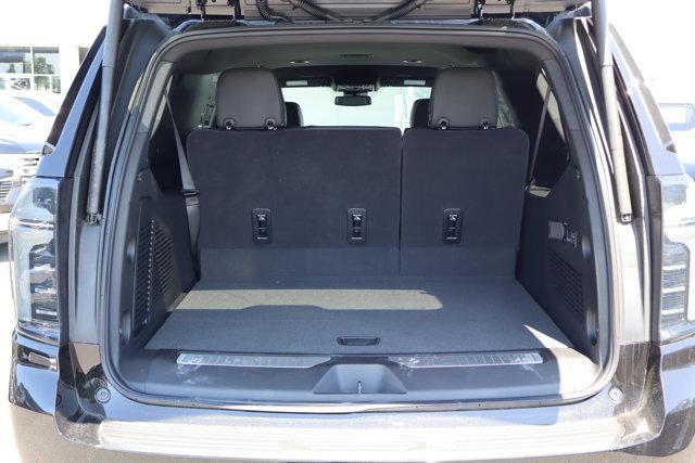 new 2025 Chevrolet Suburban car, priced at $76,595