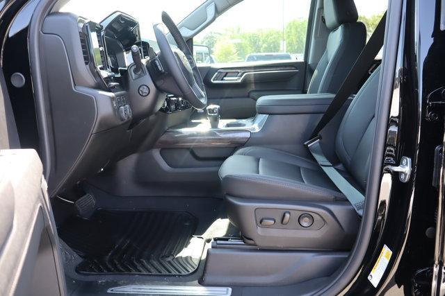 new 2025 Chevrolet Silverado 1500 car, priced at $55,001