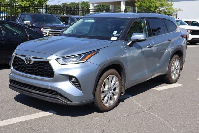 used 2021 Toyota Highlander car, priced at $36,863