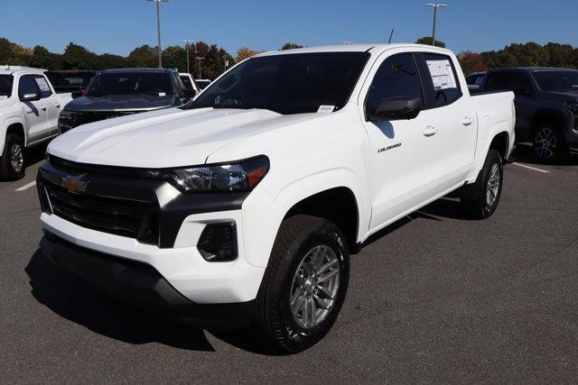 new 2024 Chevrolet Colorado car, priced at $37,425