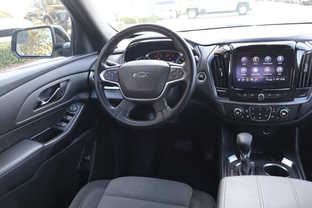 used 2023 Chevrolet Traverse car, priced at $32,459