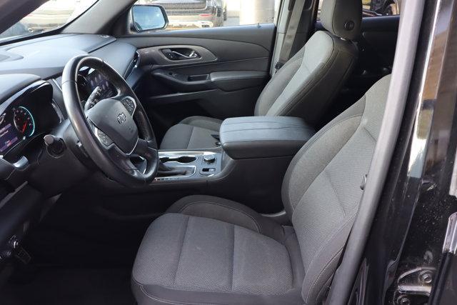 used 2023 Chevrolet Traverse car, priced at $32,459