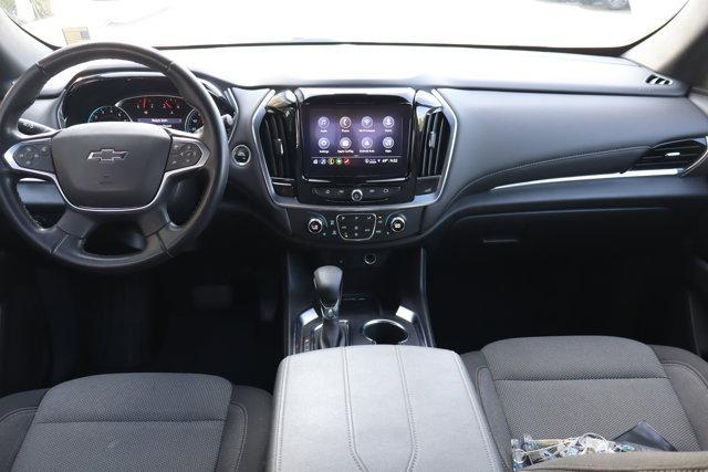 used 2023 Chevrolet Traverse car, priced at $32,459