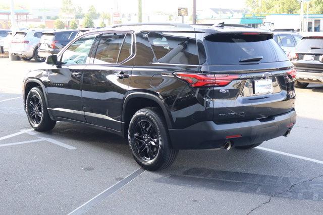 used 2023 Chevrolet Traverse car, priced at $32,459