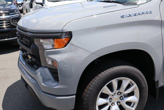 new 2025 Chevrolet Silverado 1500 car, priced at $39,304