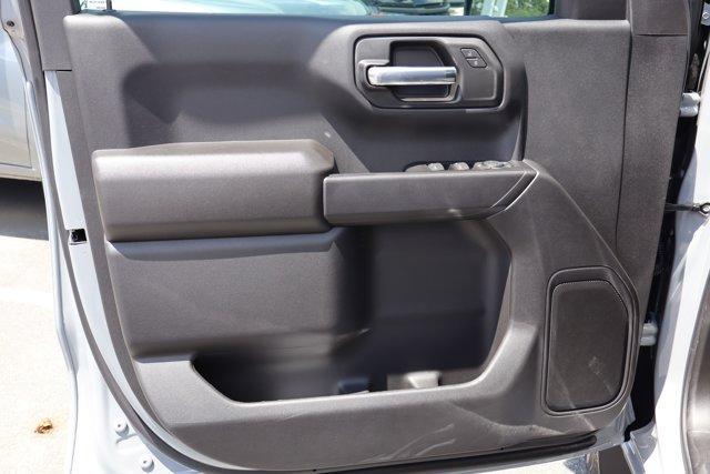 new 2025 Chevrolet Silverado 1500 car, priced at $39,304
