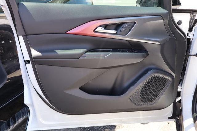 new 2025 Chevrolet Equinox EV car, priced at $43,680