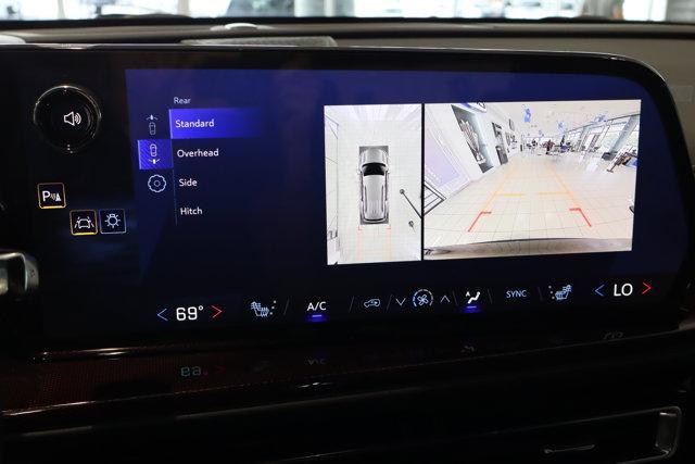 new 2025 Chevrolet Traverse car, priced at $56,004