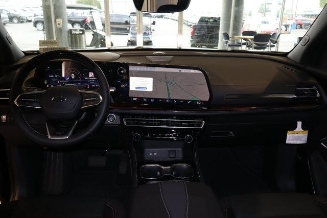 new 2025 Chevrolet Traverse car, priced at $56,004