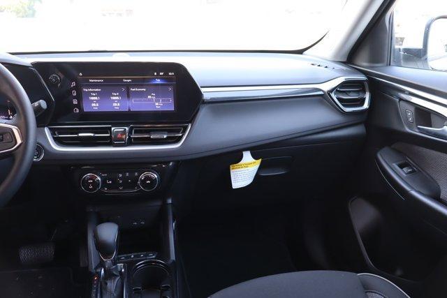 used 2024 Chevrolet TrailBlazer car, priced at $25,892