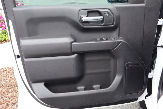 new 2025 Chevrolet Silverado 1500 car, priced at $40,567