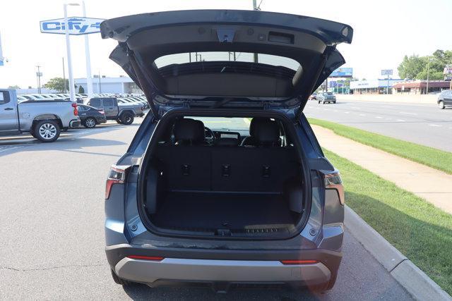 new 2026 Chevrolet Equinox car, priced at $31,490