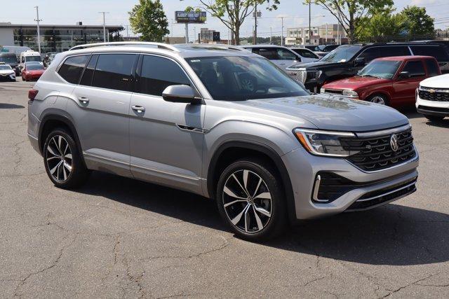 used 2024 Volkswagen Atlas car, priced at $42,613
