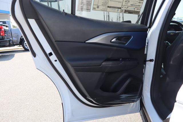 new 2025 Chevrolet Equinox EV car, priced at $39,690