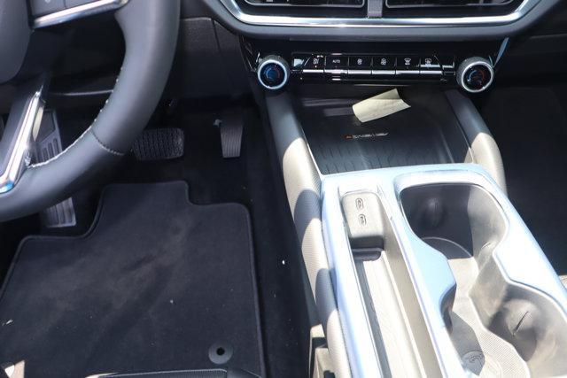 new 2025 Chevrolet Equinox EV car, priced at $39,690