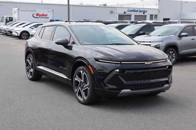 new 2025 Chevrolet Equinox EV car, priced at $39,690