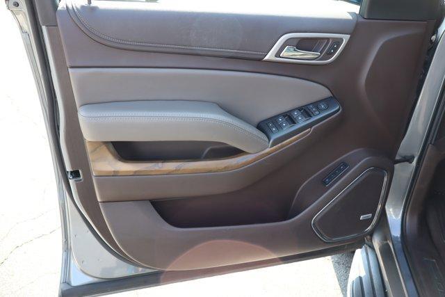 used 2019 GMC Yukon XL car, priced at $29,302